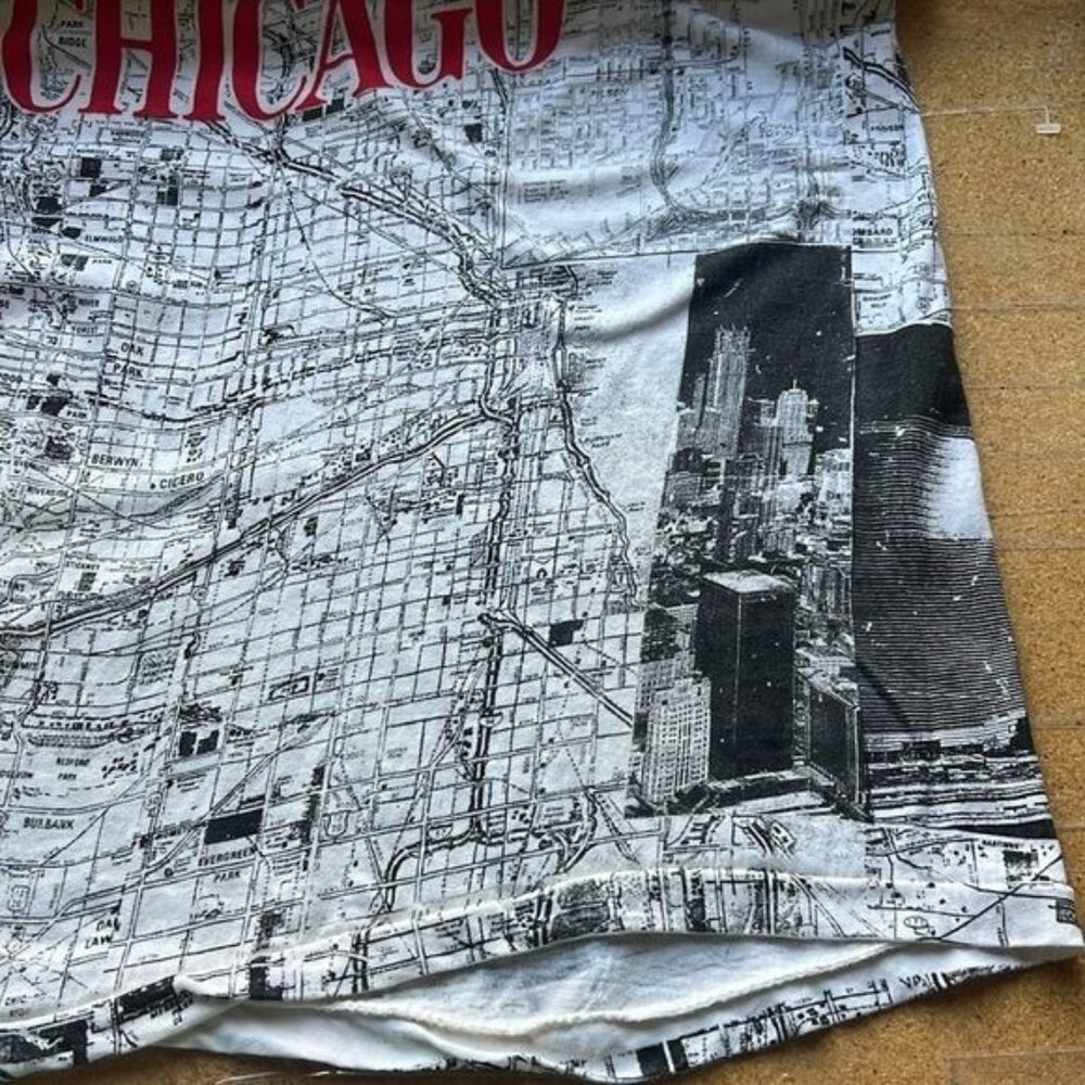 Mens Graphic T-Shirt Map Print Chicago White/Black 100% Cotton Size L - Picture 10 of 13